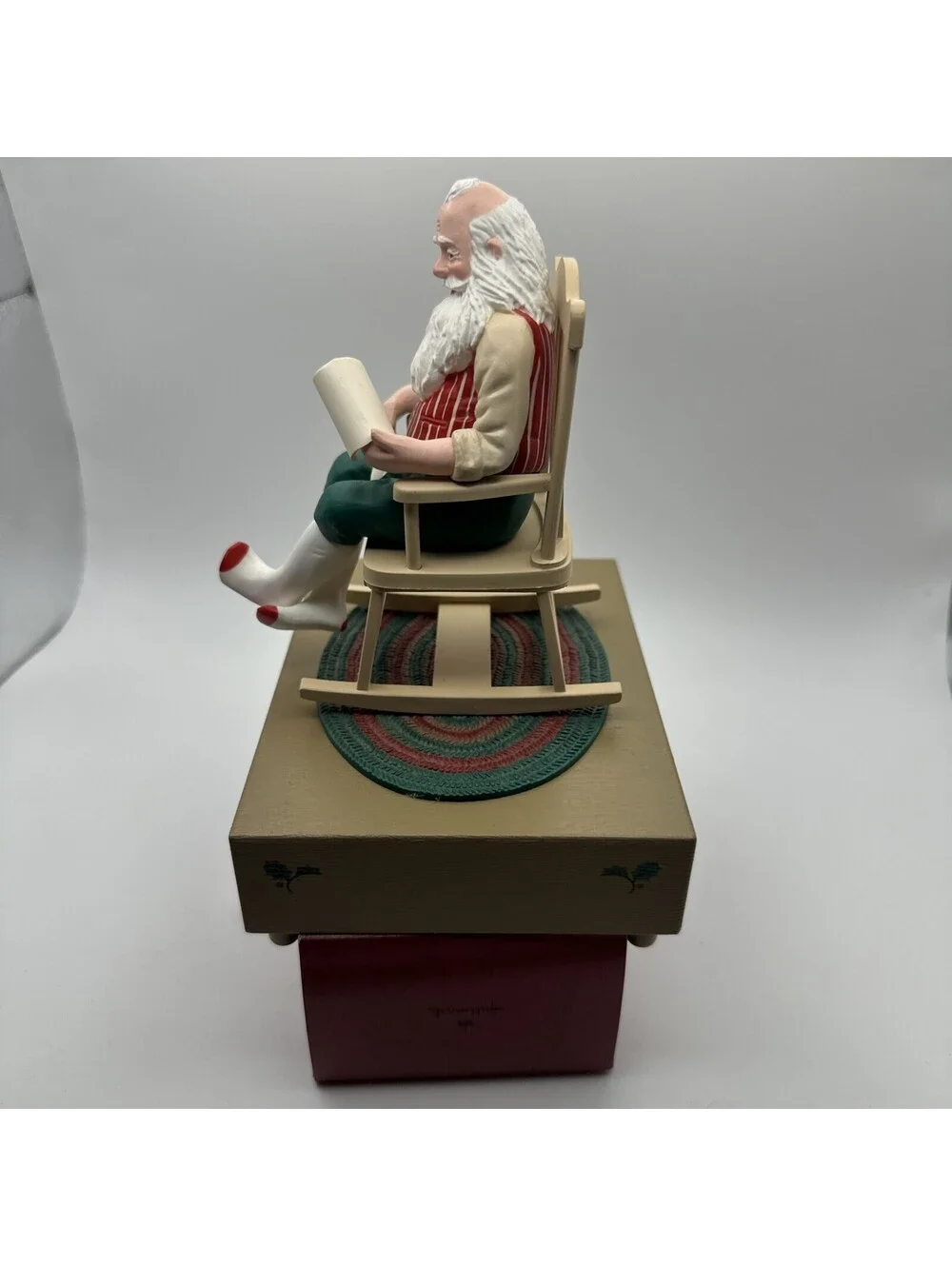 Hallmark Vtg. Santa’s List Rocker Wind Up Stocking Holder